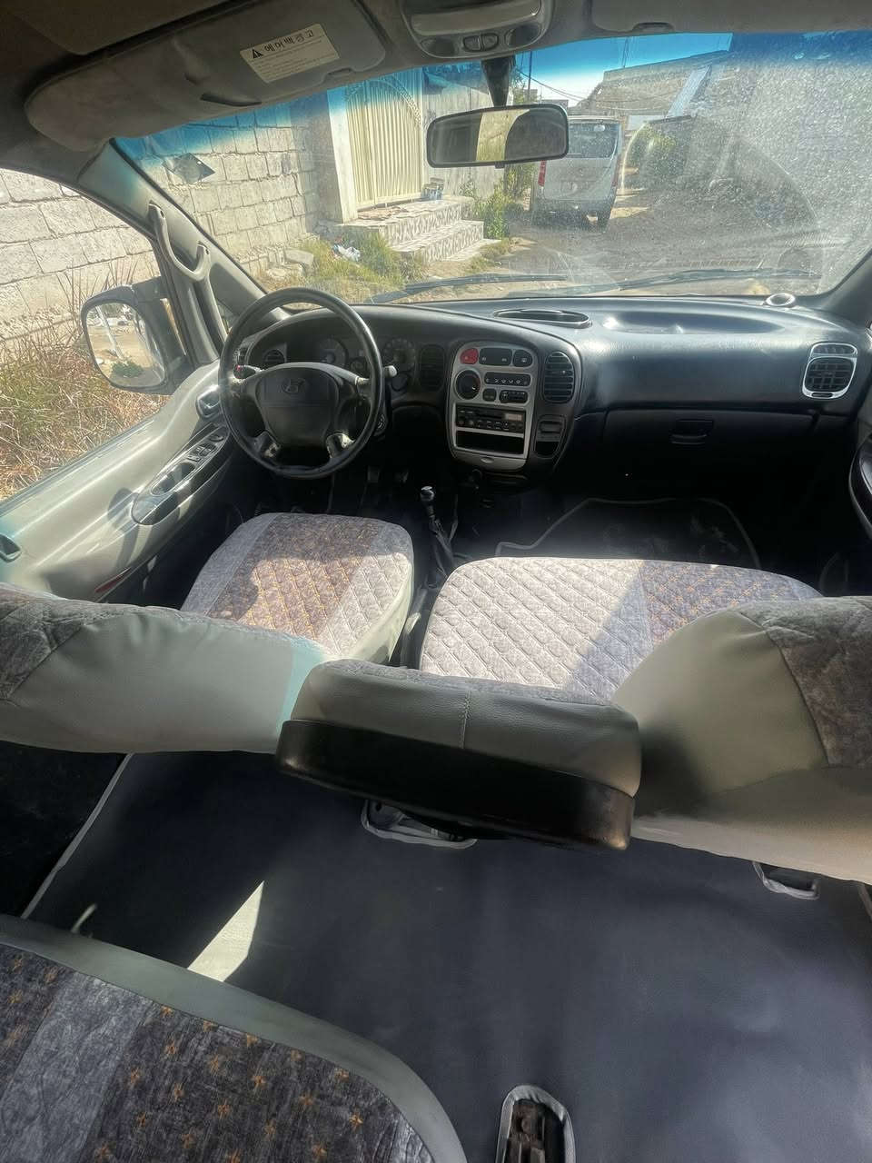 سلام عليكم ستاركس  2007   صبغ صفحتين  دوشمة جديد سياره نضيفة خير من لله كير جديد اكسن   رقم الهاتف ***********
*********** سعر 73 وبيه مجال
