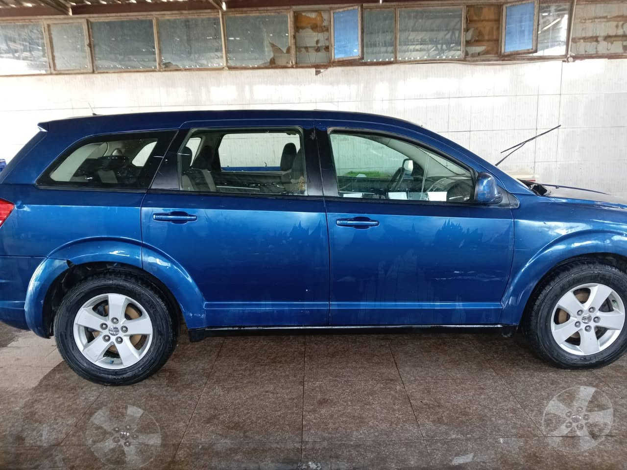 سياره دوج جورني موديل 9 سياره سته مكينه 3500.  سياره سعر 80 مكانه عماره تبريد شغال ثلاثه قطع تنته بلقماره للعلم سياره مصبوغه حزام ضربته جاملغ ليمن ستفسار على هذا الرقم ***********
