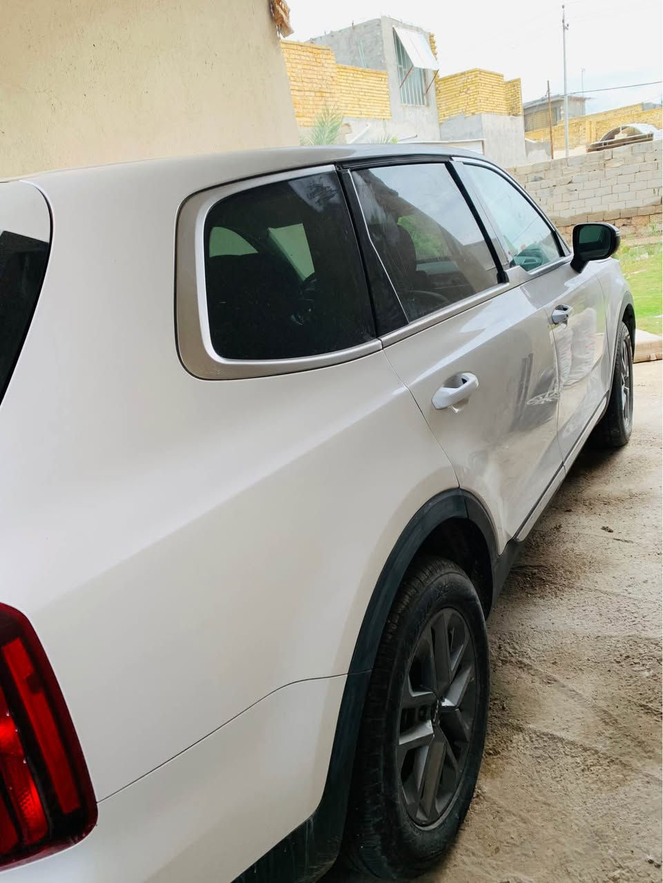 السلام عليكم كيا تيلورايد Lx 2023 للبيع بعدها ما مرقمة ضربتها باب خلفي الأيمن سعرها 265 للأستفسار ***********
*********** ماشيه 25 الف صورة حادثها موجودة حلة, بابل
