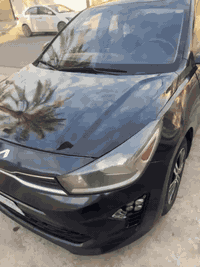 كيا ريو موديل 2022  ماشيه 78 الف مايل  حادثة 4 قطع  هاتف 07705374907