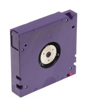 متوفر للبيع شريط تخزين وأرشفة البيانات الاحترافي IBM LTO-7 Data Cartridge (رقم الموديل: 38L7302). ممتاز جداً للشركات، مهندسي الـ IT، ومصممي الفيديوهات لعمل النسخ الاحتياطي (Backup) طويل الأمد.
السعة: 6 تيرابايت (تصل إلى 15 تيرابايت للبيانات المضغوطة).العمر الافتراضي: يحفظ البيانات بأمان حتى 30 سنة
عندي توصيل لكل العراق ب5الاف دينار لباب بيتك يوصل

الحجز والاستفستار راسلنا خاص او على رقم واتساب 
***********
