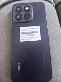 هونر c8 قبل شهر من شتريته  ذاكره ٥١٢ للبيع سعر ٣٠٠ وبي مجال بسيط 07757...