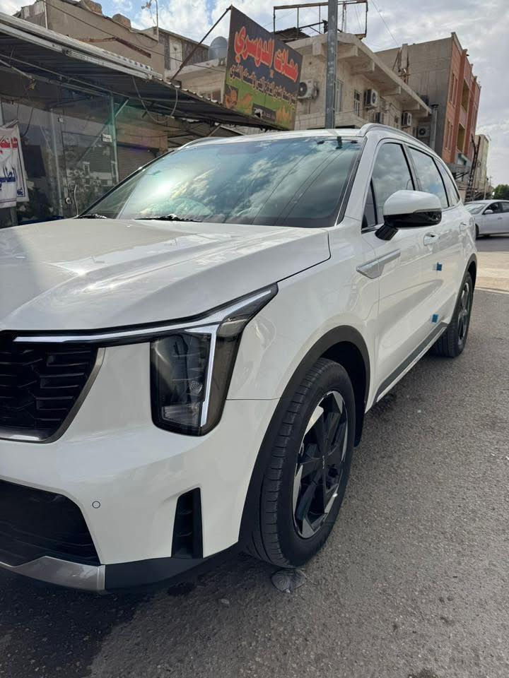 السلام عليكم
سورنتوا موديل 24 بغداد

كفالة عامة حتى من الرصعة كفالة من شخط ورصعة وبارد بالكارتون شرررط 

ماشية 57 الف 

نص فول 

السعر 305 وبيها مجال بسيط 

المواصفات 

6 سلندر 

كراسي كهرباء 

صندوق كهرباء 

قمارة حديد 

ويل 19 

اريل نفگيشن 

هند بريك بصمة 

3 قطع تبريد 

7 راكب 

وبقية المواصفات المعروفة 

مكاني رمادي 

تحويل مباشر

للاستفسار // ‭0782 651 8608‬
