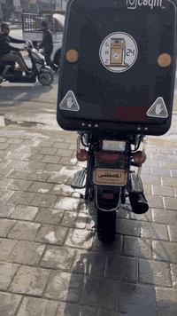 سلام عليكم دراجه بوكسر مديل 2021 اوراق دراجه خير من الله تشتري منا اطلع لشخل منا سعر1150وبيه مجال بغداد مدينه صدر رقم ***********
