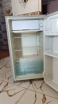 ثلاجة • براد • تبريد • مطبخ • جهاز منزلي