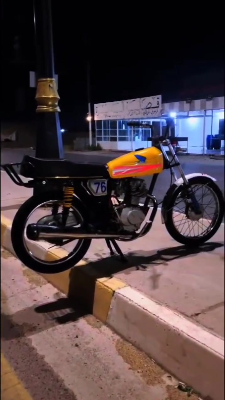 السلام عليكم نامه للبيع موديل 20 نشاط يشگ الگاع معدل نارر دبلات امامي خلفي شغالات صالنصه صوت عالي السعر 210 وبي مجال حگ الجيه ***********
