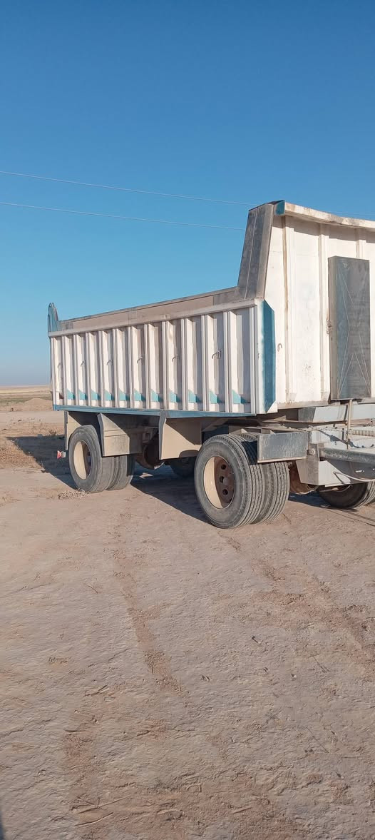 مقطوره للبيع المكان تل عبطه ***********
