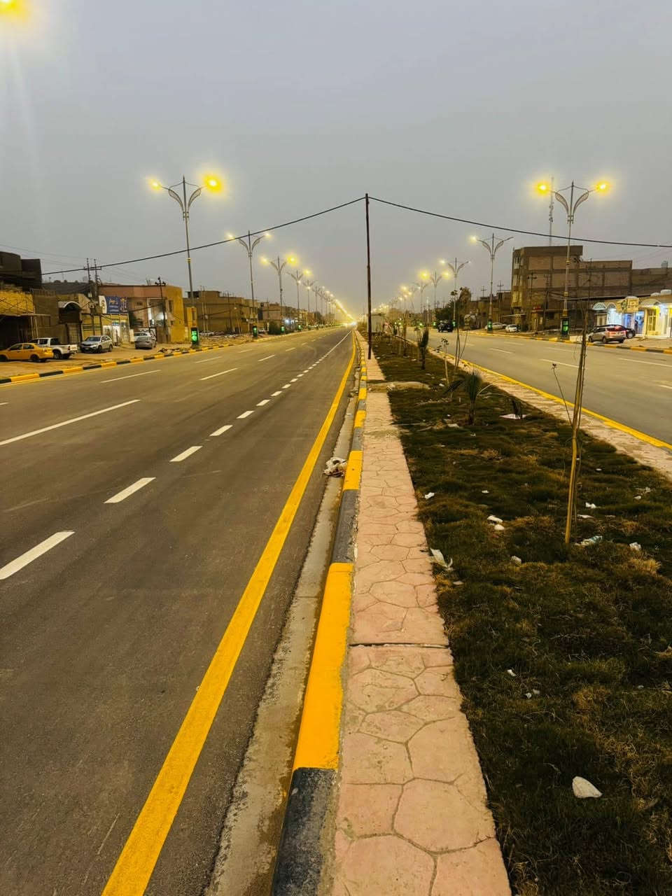 السلام عليكم 👋🏻

للبيع ، قطعة تجارية مساحة ( 200 ) م 
على الشارع الفاصل بين الاطباء وملحق الفارس 
عرض الشارع ( 60 ) متر 

📍كربلاء المقدسة 
للاستفسار :-  ( *********** )
