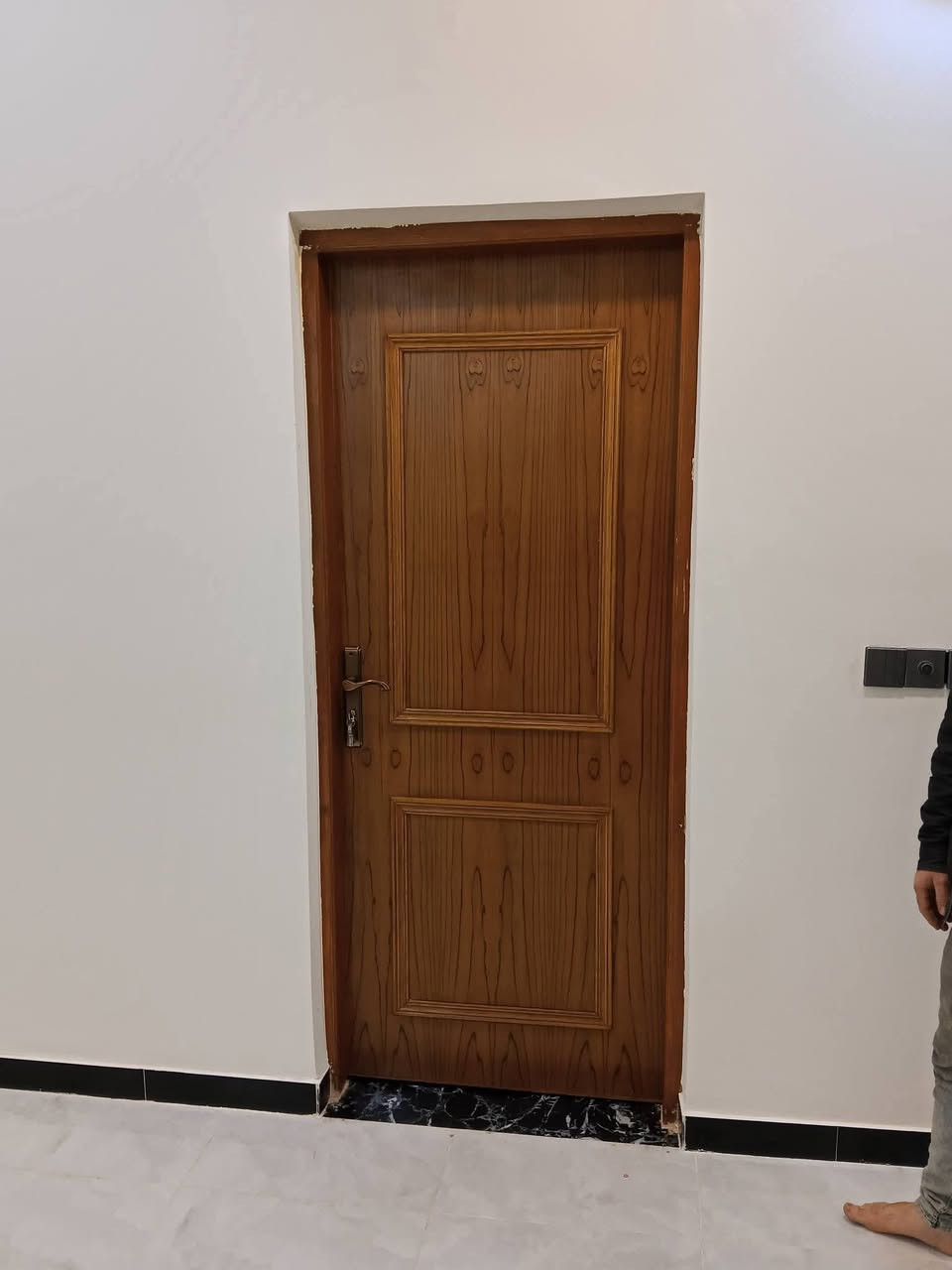 #ابواب_خشب_صناعة_عراقي ✅️✅️
#عمل_درجة_أولى ✅️✅️
#صاج_5_ملم_صبغ_درجة_اولى ✅️✅️
#اسعار_مميزة🤩🤩
#للطلب_والاستفسارات_التواصل_دایرکت_عالخاص_او_الاتصال_على_الرقم_واتساب_***********

