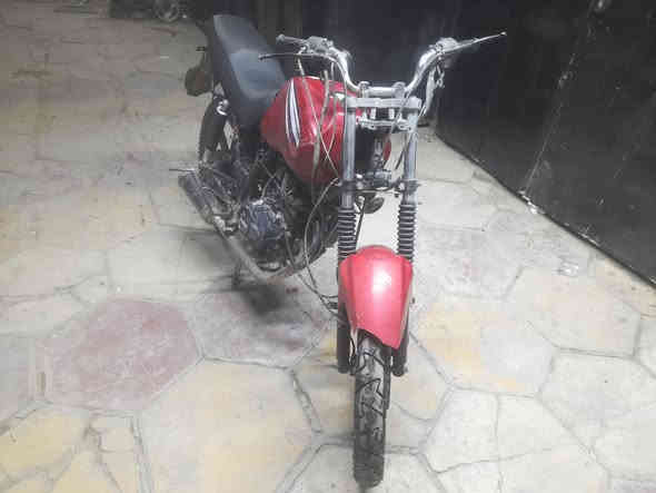 سلام عليكم دراجه نوع سيام للبيع موديل 2021 محرك مامفتوح 5 كير نقوصاتها كهربائيات سعر 350 مكاني بغداد الدوره *********** واتساب
