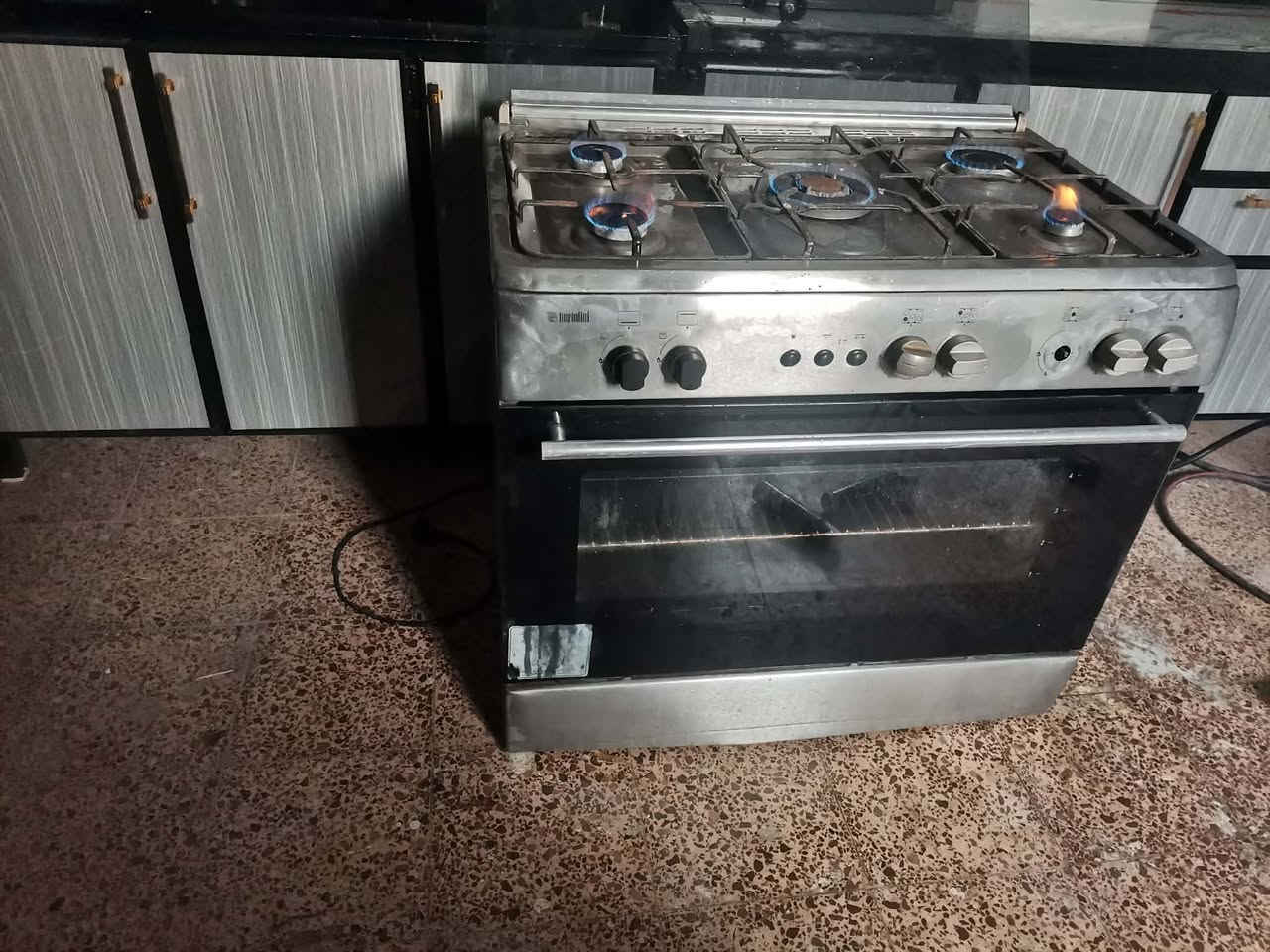 طباخ تركي شغال كلو سعر 120بي مجال مكان موصل 17تموز تواصل خاص رجاءا متابعة للحساب


**إذا كنت صاحب هذا الإعلان وتريد حذفه لأي سبب، رجاءا أرسل رسالة إلى الدعم الفني**