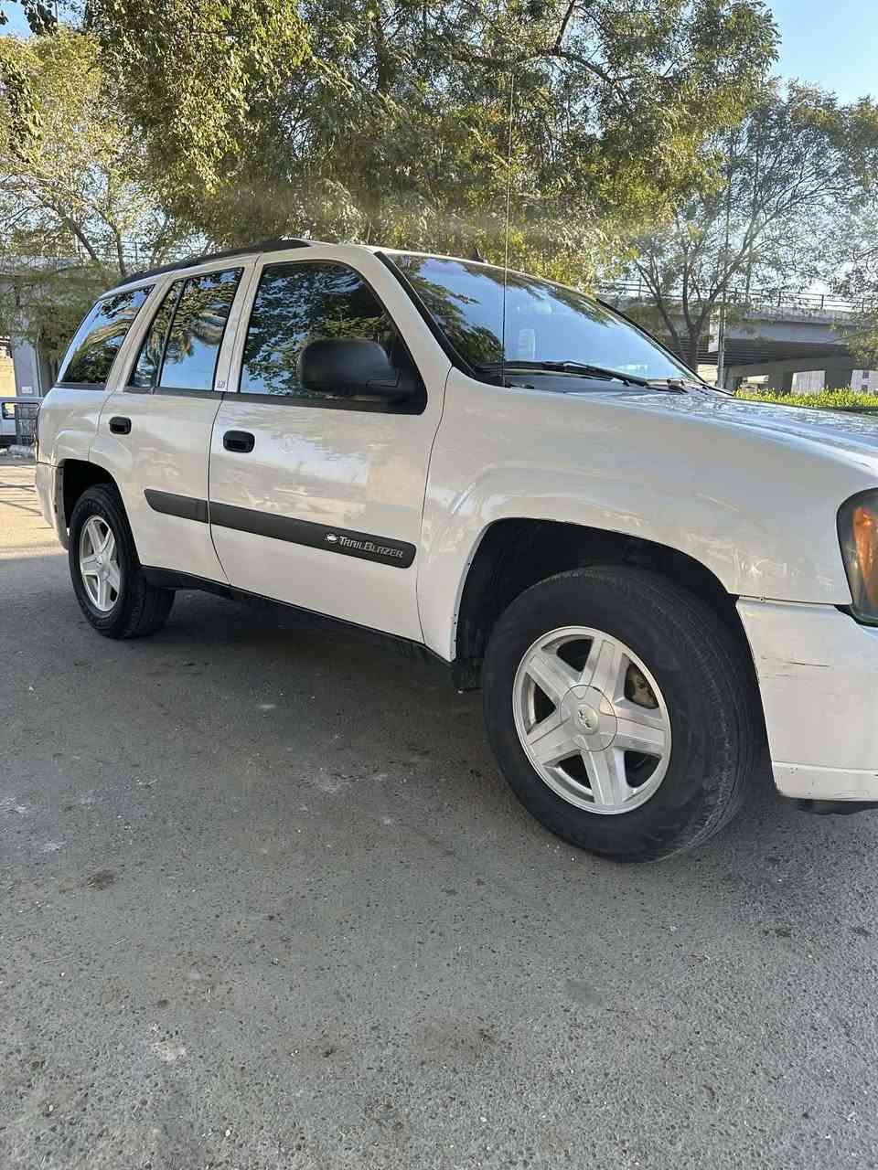 السلام عليكم
بلايزر للبيع 2003
رقم اربيل 
قطعتين صبغ
محرك وكير كفالة شركة
كهربائيات بلادية بدون جطل
ماشية 153
فور ويل شغال
سيارة جاهزة 
السعر (90ورقة)
بغداد الحرية 
***********
