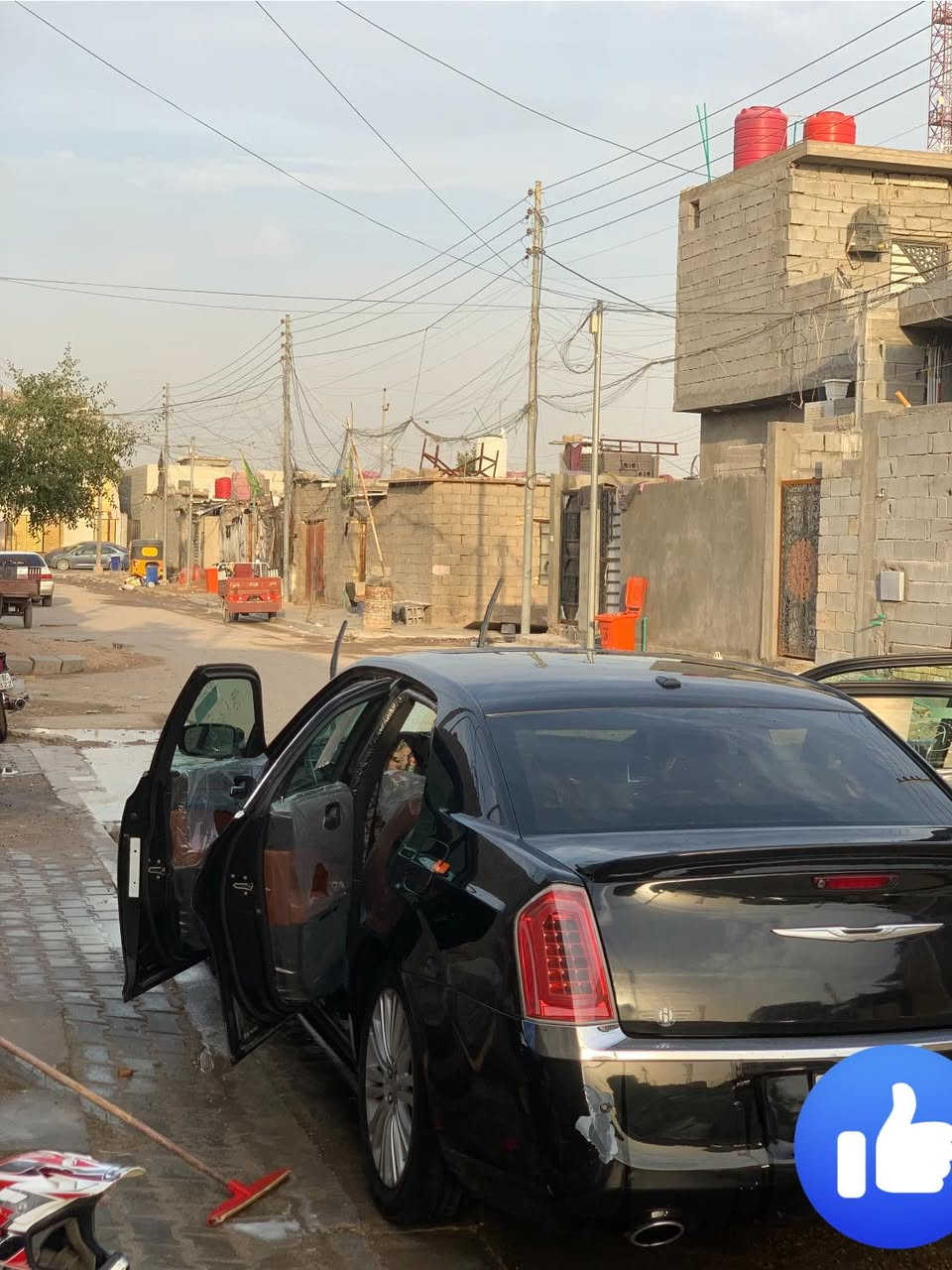 سلام عليكم اوباما ادوات مديل 13اصل مكينه 3600وكير وحداديه  بل كارتون كفاله كص وضربه من سرقه وعشائر كشنات كهربائيه شاشه  كبيره كامره دواره تحكم سترين  كهربائي متومه ارقام سنويه فول سياره جاهزه ع خير   سياره كارتون  دواخل مشمشي  العنوان بصره رقم ***********
