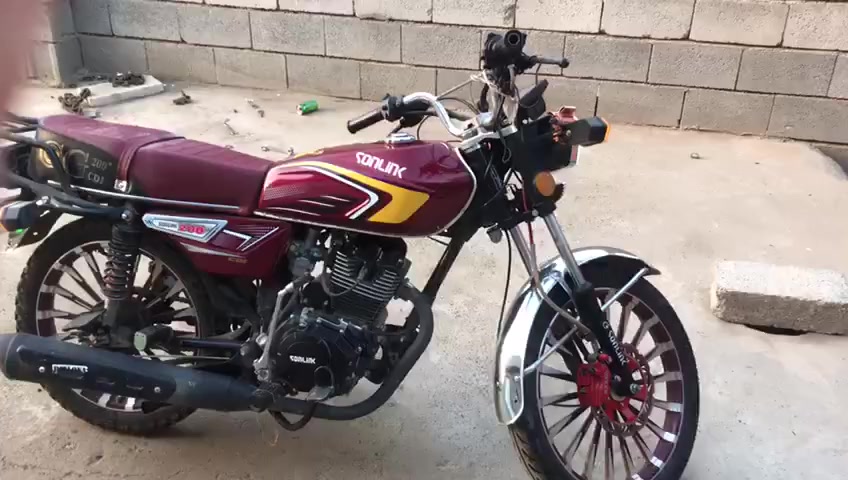 سلام عليكم دراجه سيفان للبيع او المراوسً حسب القناعه      موديل (2025) كفاله عامه محرك ٢٠٠ شرط تجي تفحص علا راحتك  محرك ما ممدود عليه سبانه       العنوان  صلاح الدين ال. ضلوعيه السعر ٧٥٠ وبيها مجال حگ الجيه   رجائن المو شراي لا يتعبني  رجاءً  دراجه للبيع تعال شوف بعينك للءتصال*********** خاص ماكو
