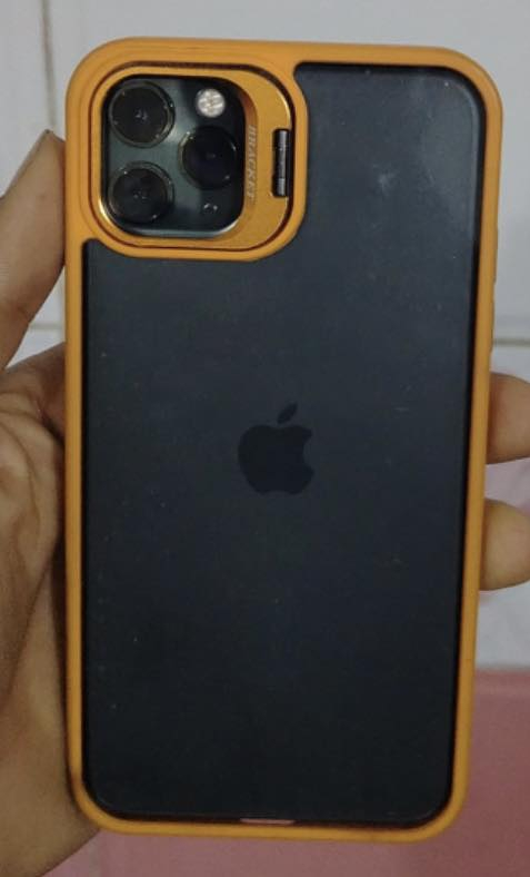 ‏سلام عليكم iPhone 11 Pro ماكس للبيع أو مرؤوس سعر 300وبي مجال بطارية 81 مكاني بغداد سيدي***********
