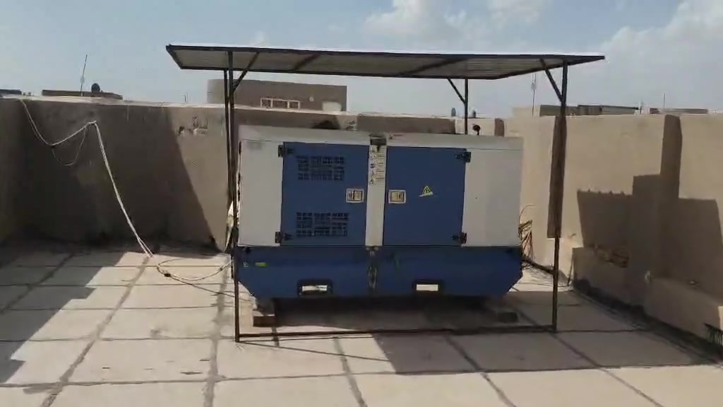 سلام عليكم
مولده موديل ٢٤ مشتعله ٣٠٠ ساعه فقط جديده بعدهي بلظمان ٣٧ كيفي مكاني ديوانيه 
السعر ٥ مليون وبيه مجال 
***********
