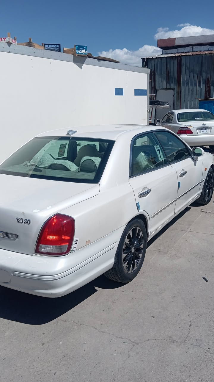 Honda Ofoud
هۆندای ئوفود 2004 کوشن جلد سڵاید تەبرید ساردو گەرم مەزبوت بێ مەسروف ئاڕمی پلاستیکی هەولێر بەشەرتی ئاڕموو ئەوەلیات هیچ تەقەو ڕەقەی نیە بەشەرتی هەموو شتێک سعری 48گەڵاو مەعامەلە 
***********
