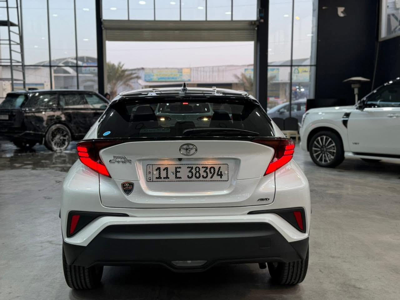 •° Toyota 2023 CHR
سيارة عبد اللطيف وكاله خليجي
تويوتا 2023 ابيض

ب20000$

فول ١/١
بصمة 
رادار
تدفى كشنات
لد خلفي امامي
عداد المسافة k/m 4000
® بغداد شركة ابو ظبي

*********** 📞📞

