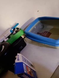 غراض قطط • مستلزمات قطط
