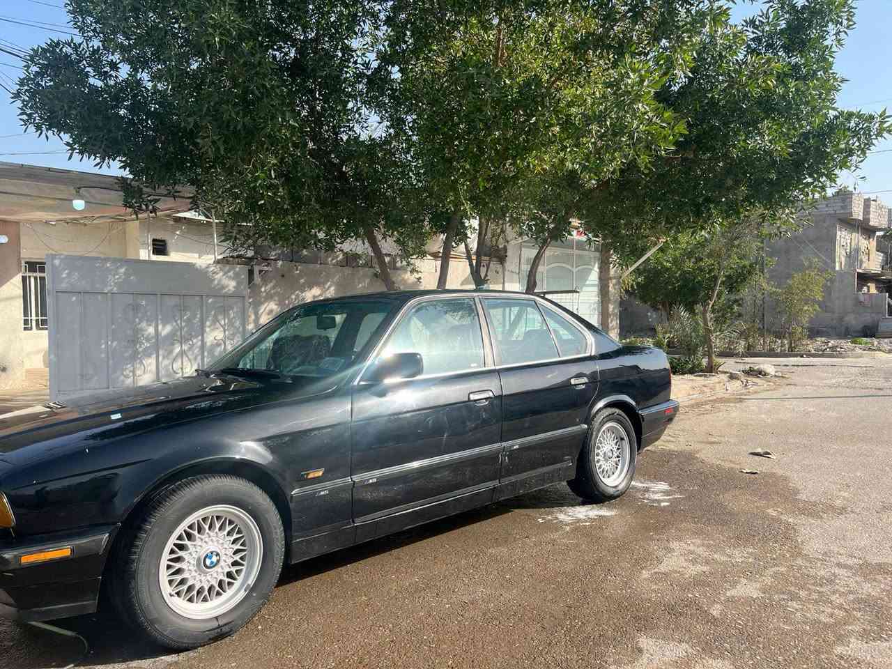 السلام عليكم بي ام 525 مسكر دبل فانوس كير أوتو بجم عريض تدفاء تبريد  فتحه جام كهربائي تخم تاير جديد سياره جاهزه تحويل ثاني، يوم رقم بغداد نلكيزي
*********** كروب بيم ام دبليو� BMW� كروبي بي ئم سيارات سعر ٦٠ وبيه مجال
