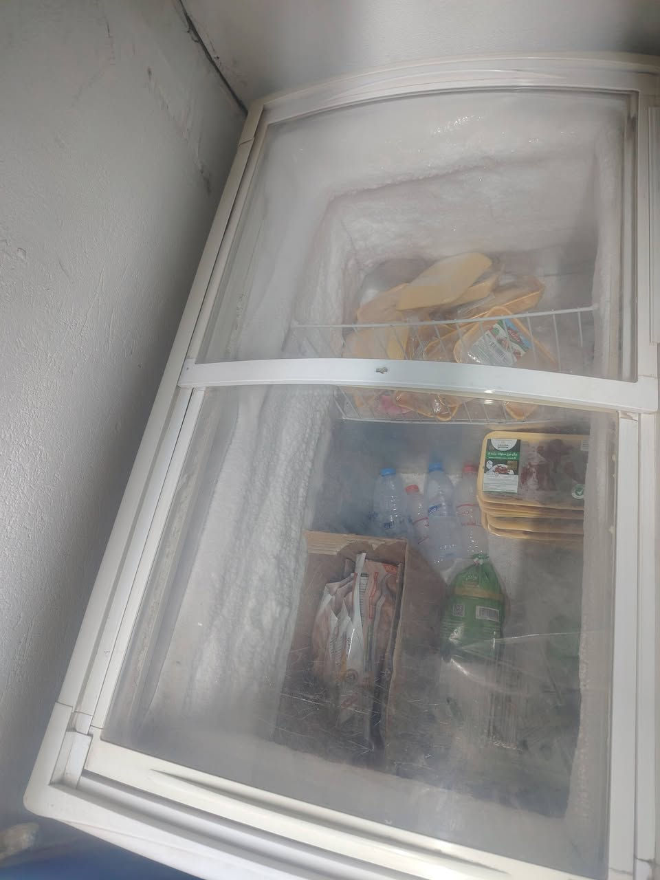 عارضات للبيع +رفوف ميكانو +وباترينات للبيع للتواصل ع الرقم اتصال أو وات ساب*********** مكاني المسيب  حي المعلمين
