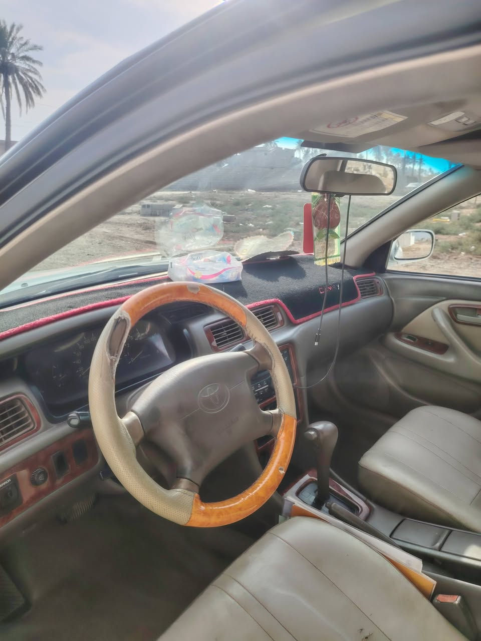 كامري للبيع موديل ٢٠٠١  خليجي رقم أربيل بأسمي كير محرك صدر جديد تخم تايرات السيارة ماناقصه برغي بس ستر الله السعر ٩٥مجال بسسيط. الاستفسار ع رقم ***********
