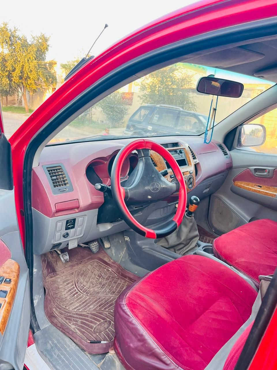 للبيع 2009 رقم بصره تحويل مباشر
سنويه مجدده السياره مكفوله
العنوان ميسان قضاء كميت
 السعر ١٤٥وبيها مجال
***********
***********
