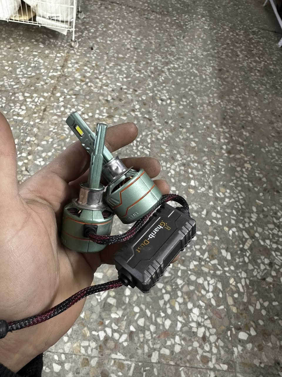 يالله
دوس بدي كت رفيع بدون كسرر ١٠٠ الف
قطعه لحيه اماميه بدي كت رفيع ٢٥ الف
دركه هورن شغال نظيفه ٨٠ الف
كبات اصليه نظيفه حيل جدد ٢٥ الف
قطعه بدي كت عريض خلفيه ٤٥ الف
زنون ابيض قوي جدا جدا بلاد ليفان نفس الفيش ٤٠ الف
توصيل موجود ٥ الاف
حله شارع ٨٠ مقابل العاب ارض بابل
