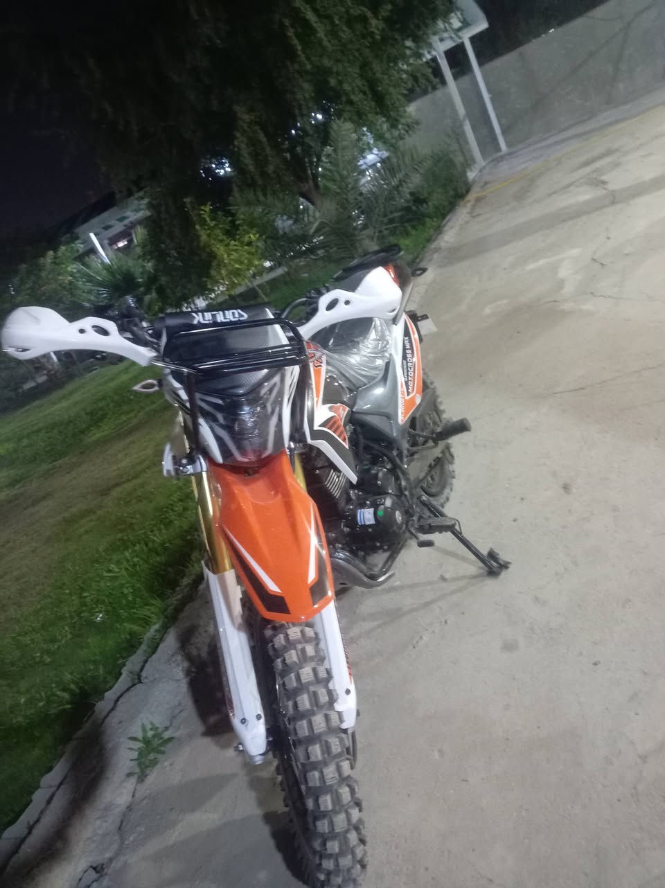 سالم عليكم
دراجه قفاز سونك لبيع
موديل 2026
محرك 200
مكان بغداد
***********
