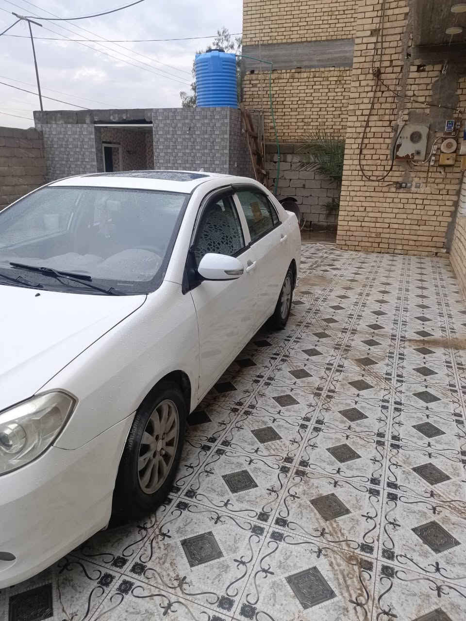 سلام عليكم 
BYD. مديل 2013
سياره  كير محرك كولة 1800 جديد هسه محورها 
تحوير لا الحيم ولا كص 
بدي اليوم كملتة خياسات ملكطهن 
حدادية جديده  سياره بل مركز ناصرية 
راعي سياره هم بل ناصرية 
سياره عارضها 54
رقم ***********
