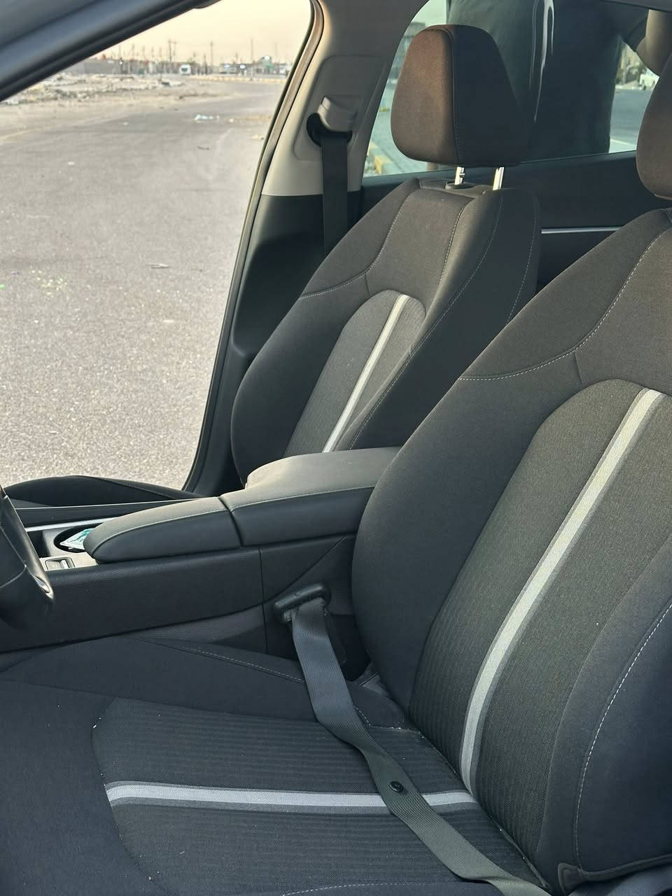 السلام عليكم سياره سوناته سمنتي مديل 2024 وارد امريكي قطعه وحده تصليح بنيد بدون ايرباك بدون تبديل  بدون فتح  سياره فول حساسات امامي خلفي رادارات تشغيل عن بعد شفتات بلستيرن تتفئه كشنات مواصفات خير من الله وكبالك لصور ماشيه 5000 ميل بعدها زيرو لسياره فحص مواقت حره ترقم حره تصير لا شهداء ولا معوقين 
السعر 195 وبيها مجال 
رقم الهاتف ***********
الموقع البصره دور الشرطه
