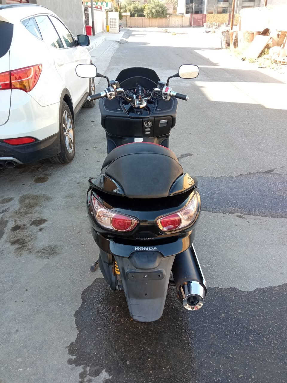 سلام عليكم حبايب فورزة 09 فول مواصفات دراجة جديدة لبيع جبي اس تاتفئه يدات مكينه سودة لسعر مليونين وبيها مجال لشراي رقم *********** ولخاص مفتوح مكاني حله شارع 40
