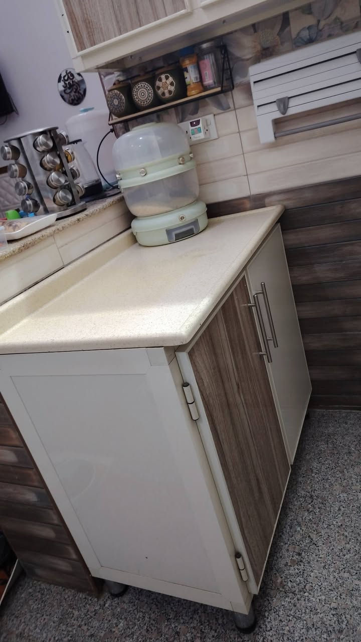 للبيع بدون ملحق السنك قياس ١٤٠ سم والقطعة الثانية قياس ١٠٠ سم السعر ٢٥٠


**إذا كنت صاحب هذا الإعلان وتريد حذفه لأي سبب، رجاءا أرسل رسالة إلى الدعم الفني**