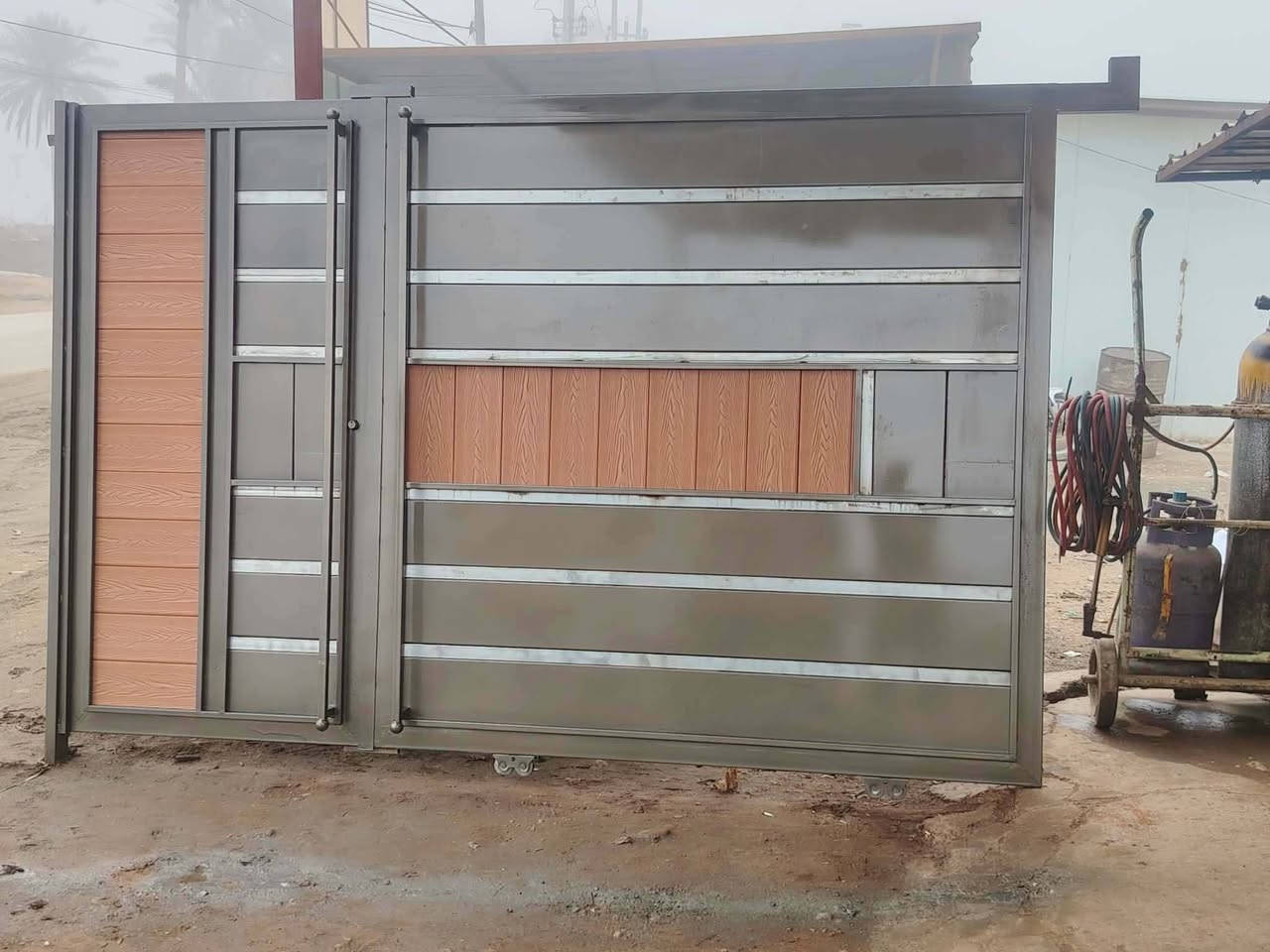 سلام عليكم حداده عامه عل ابواب قاصه حديد 2ملم كيج حقيقي عمل بحدث الموديلات حسب طلب وسعر جدن مناسبة مكاني مسيب ***********وبي واتساب
