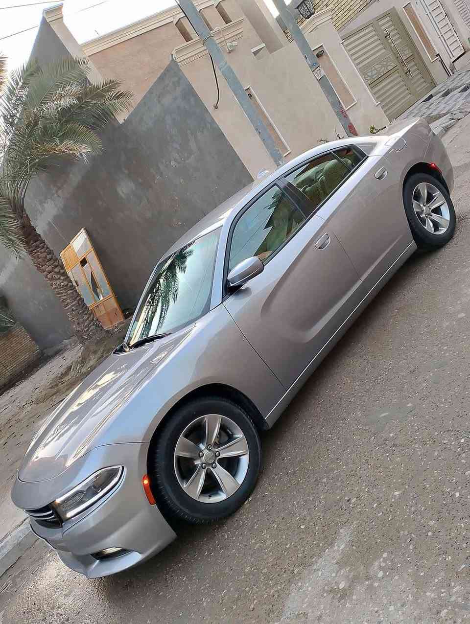 السلام عليكم اخوان
چارجر اسمنتي موديل 2017 اصل 2016
السياره معوقين رقم بصره وكاله او تحويل، جاهزه كير محرك حداده تخم تاير  تدفئه تبريد السياره جاهزه وكامله السياره كلين دخلت تقرير تعمل وتسير بالعراق صار بيها حافة الباب مثل ما موضح الباقي مكفول
مكان السياره ميسان
الرقم ‏‪***********‬
السعر 160
