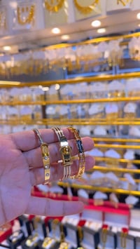 سوارات • جمال • عرض