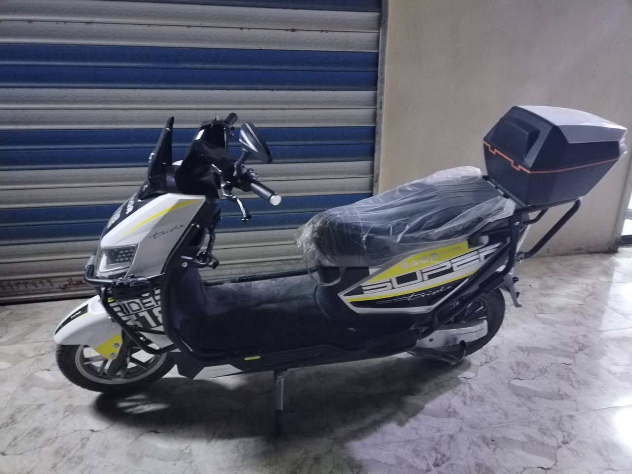 السلام عليكم
للبيع ماطور شحن 6بطاريات ليثيوم
استخدام شهرين فقط نضافه 100%
السعر 750وبي مجال
للاستفسار ***********
