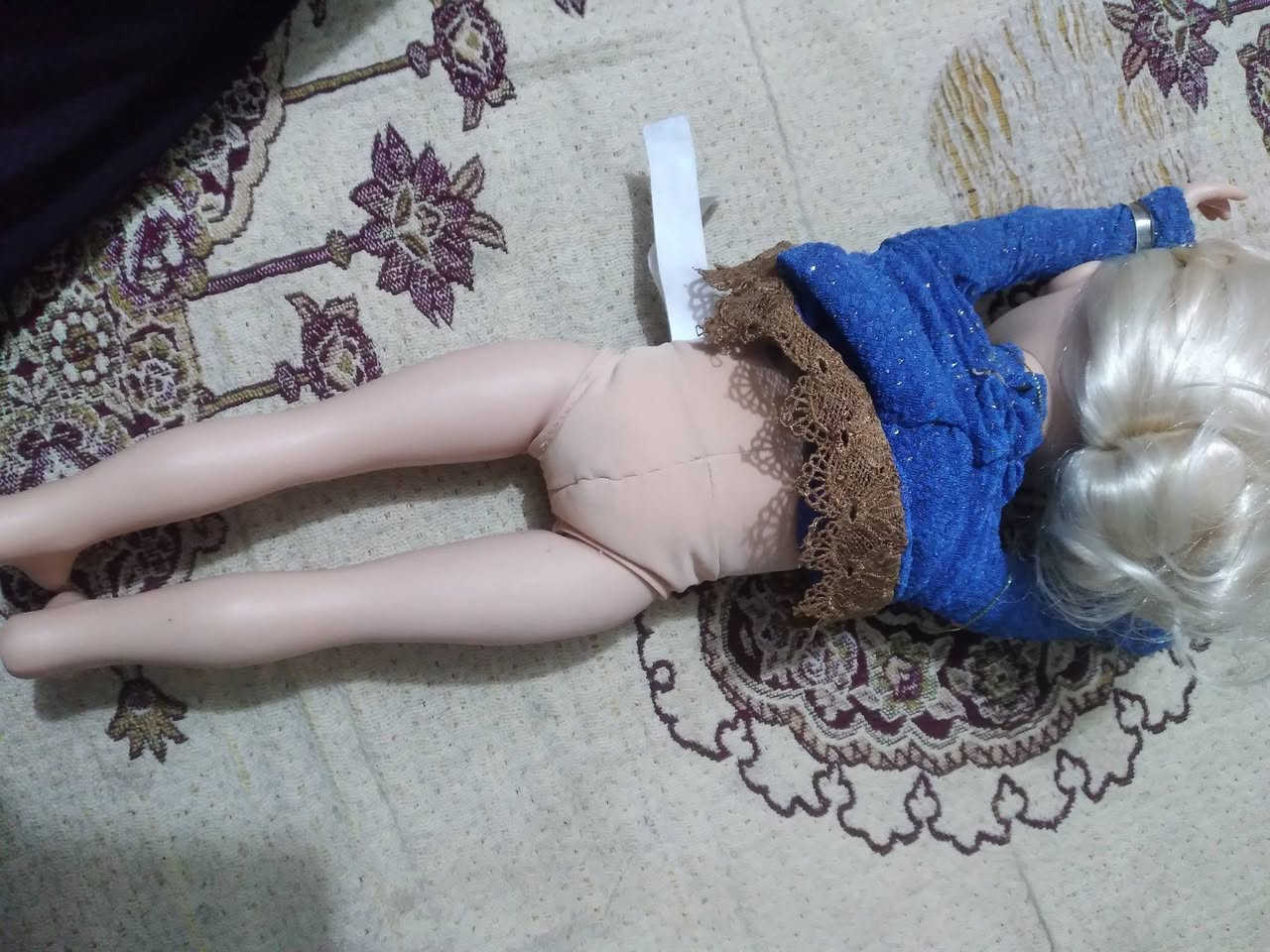 لعبه اصدار 2016 ومن الاصدارات النادره شعرها نظيف وبخيوط الشركه وهي ايضا نظيفه لكن تحتوي على بعض الخدوش من الالوان كما موضح في الصوره وسعرها 35 دينار عراقي 💖


**إذا كنت صاحب هذا الإعلان وتريد حذفه لأي سبب، رجاءا أرسل رسالة إلى الدعم الفني**