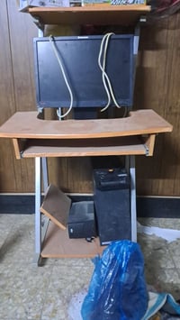 حاسبة منضدية • للبيع • واسط