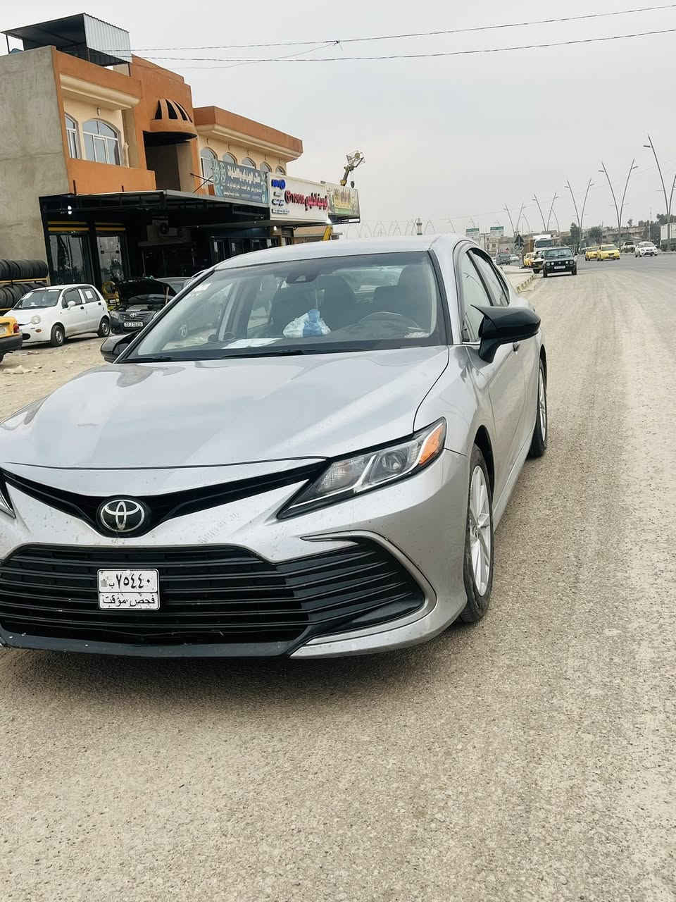 السلام عليكم 
كامري 2023مراوس فقط
اوباما او جارجر
مرقمه بسمي
ضررها جاملق وباب وشبر بل قماره
مراوس فقط
175وبيها مجال
***********
