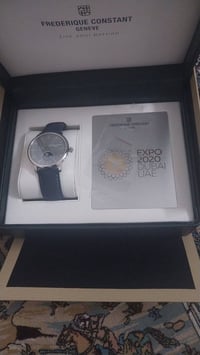 ساعة • تواصل خاص