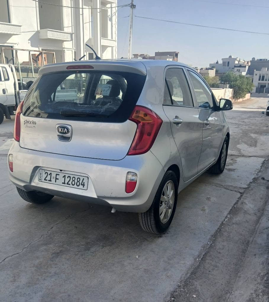<<  كيابيكانتو >>    KIA شكل جديد نفخ 
ابودمار..موديل سيارة [[ 2013 ]] والسيارة كلين بدون صبغ شرط...وماشية قليل السيارة.
-أتصال علرقم//***********
-مكان سيارة كركوك.
-سعر السيارة (( 82 )) ورقة..وبي مجال.
- المنشأة السيارة صناعة كوري. 
 -رقم سليمانية دولي رقم جديد خمس أرقام حلو وسنوية مجدد لحد نهاية سنة 2028/12/12  شرط التحويل...والسيارة بية بطاقة كوبون البنزين.
-لون السيارة مرغوب (( سلفر ))
-مواصفات السيارة وارد خليجي..كير أوتوماتيك.. مكينة اربعة سلندر المرغوب مامفتوح...نظام أيكو أقتصادي علبنزين أعتيادي...تبريدثلج..وتدفئة..سويج جداحة عدد×3 قفل مركزي سنتر لوك...داخل سيارة مطعم برونزي علرصاصي... مواصفات كاميرا...ويل كروم حجم اطارات14 جديد...مانع ضباب..جامات كهرباء..مرايات كهرباء..مرايات شفط...أشاير بالمري...ستوب لايت...يو بي أس...جنح علصندوق بلادي...أسبير جوكر علشركة...صندوق بصمة بلاد...السيارة بدون مصروف جاهزة* كركوك, العراق
