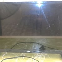 شاشة ٢٤ بوصة • جديدة • زوير