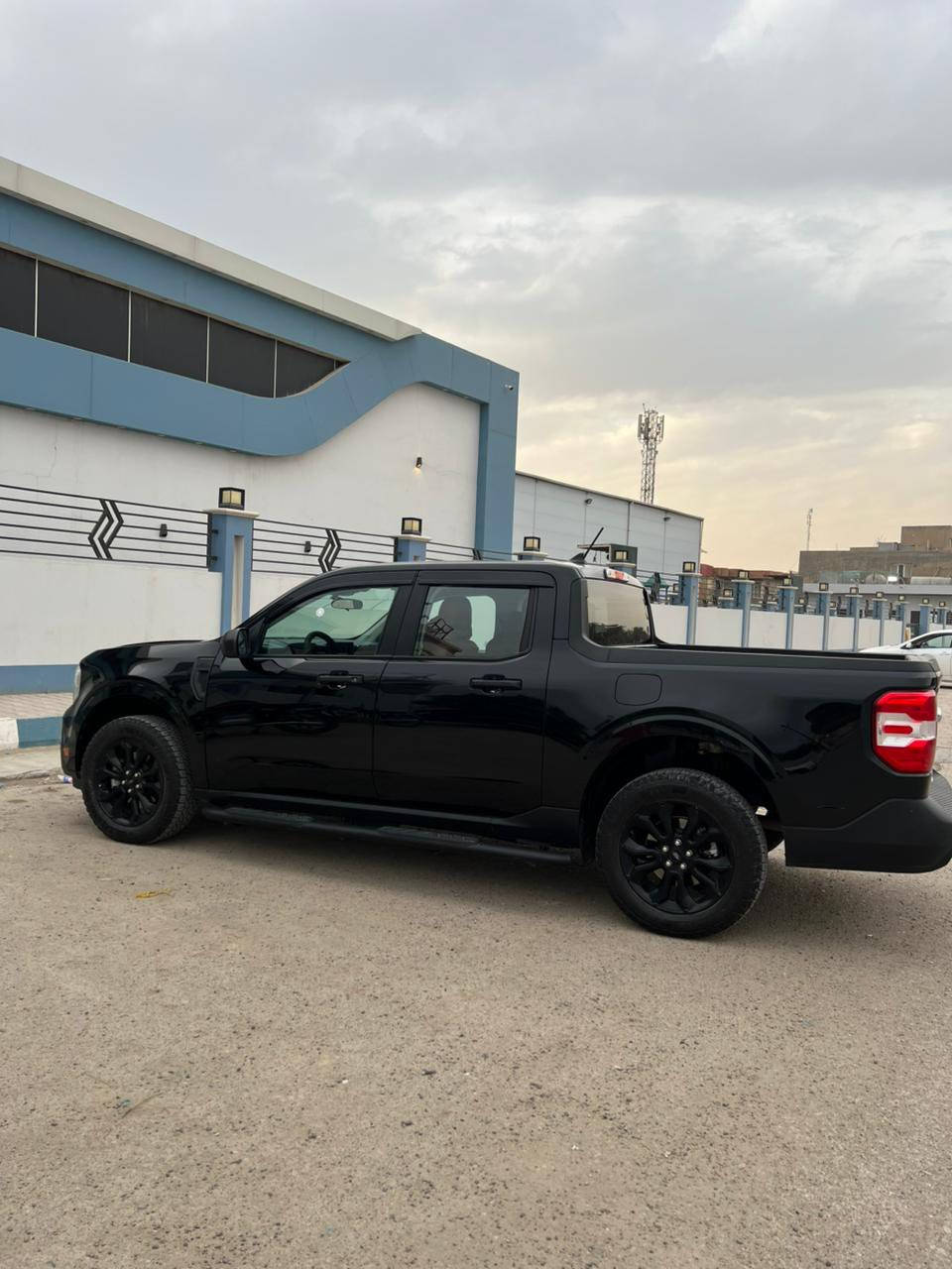 فورد مافرك xl
موديل 2024
ممشه 33 الف مايل
ضرر جاملغ امامي يمين مبدل مؤسسه 
فقط بدون اي دواخل 
ارباك دركه وركبه فقط 

السياره رقم بغداد 
مكان السياره سامراء 
***********
السعر 193
