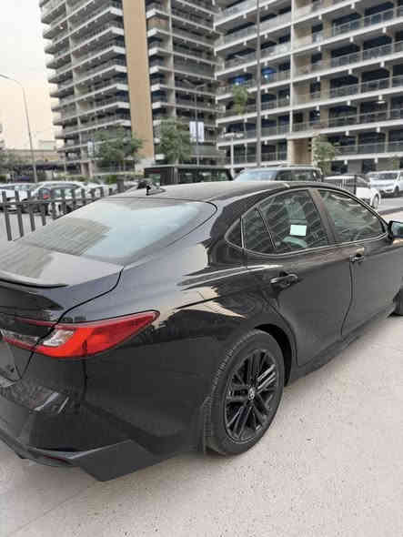 كامري 2025 SE فول عدا البانوراما 
السياره بدون حادث فقط دعاميه بدون لا صبغ ولا بارد السياره كانمأ كلين 
السياره كراسي جلد وتدفئة وكهرباء ويل بلاك شاحن واير ليس بصمه مكينه 2500
السياره زيرو ماشيه 6000 فقط 
رقم بغداد باسمي عنواني المنصور البوابه 
***********
سعر 225 ورقه بيها مجال من تشوفها فقط
