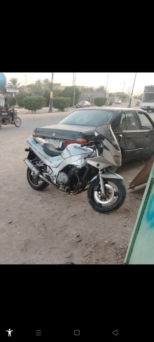 يوجد دراجه ل بيع او مراوس. 400c كامله. مع راديتر تبريد جداً قوي لبيع 850الف او بيهة مجال. مراوس. فقط ما بيهة اوراق مكاني الفلوجه.


**إذا كنت صاحب هذا الإعلان وتريد حذفه لأي سبب، رجاءا أرسل رسالة إلى الدعم الفني**
