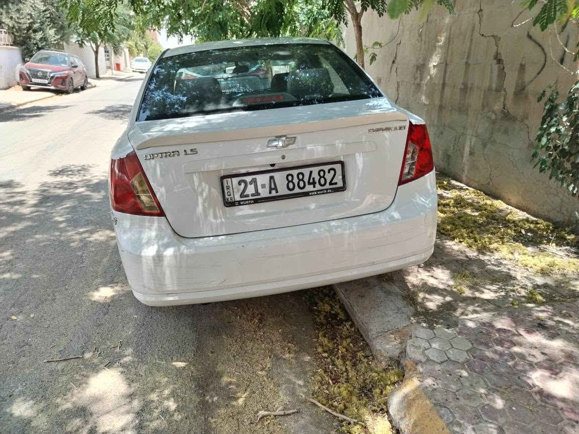 موديل ٢٠١١ كير اوتوماتيك ماشية ١٧٨ بيه شبرين صبغ كير ومحرك شرط تايرات جديدة تبريد شرط اي نقص مابيه وبيه بطاقة بنزين.
*********** رقم صاحب السيارة
اني مكلف بالنشر كركوك, العراق
