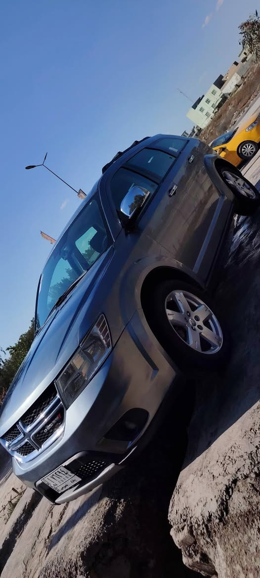 سلام عليكم... مكلف بلنشر

دوج جورني للبيع التفاصيل والسعر على الرقم٠***********
