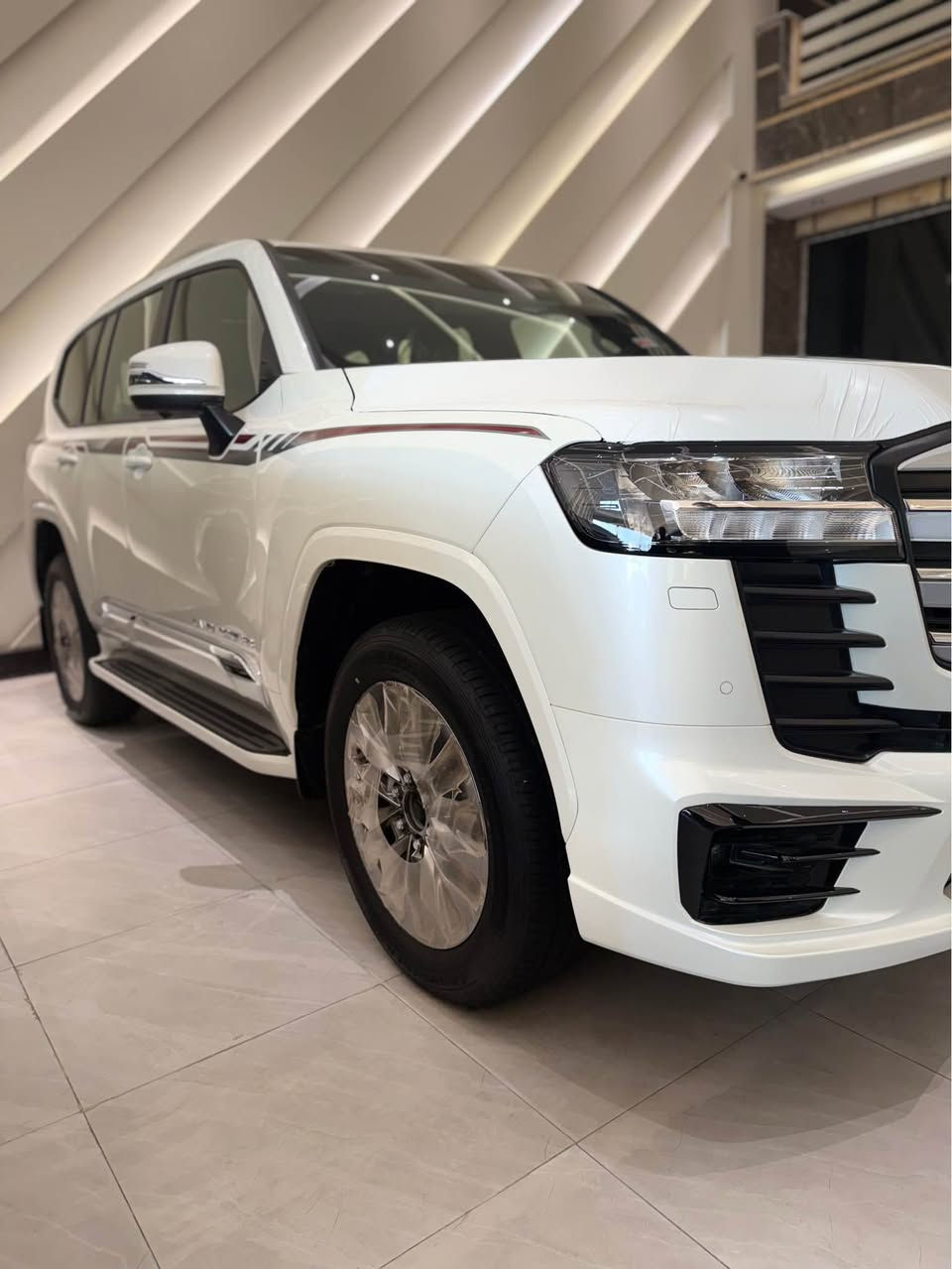 تويوتا لاندكروز 2025 – ليمتد بريم

مرقم زيرو
*********** بغداد, العراق
