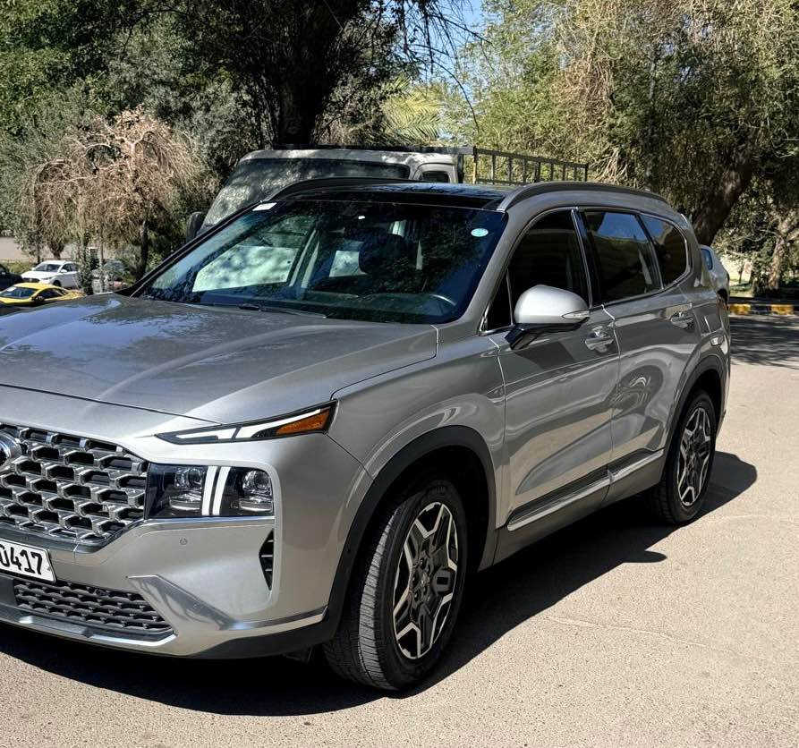 السلام عليكم سنتافي 2021  فول الفول 

رقم اربيل الدولي الجديد   

محرك 4 سلندر 2500 تنفس طبيعي المرغوب 

باسمي تحويل مباشر سنويه وهزه جديييده 

حادثها :- فقط جاملغ خلفي والمسطره مال قبغ جنطه

السياره ماشيه :- 43 mi 

السعر 215 وبي مجال بسيط 

المواصفات :-
 

1- مفتاح ذكي بصمة + التشغيل عن بعد

2- نظام اوتو بارك

3- كير بنظام الازار المنفصلة الاصدار الجديد ( بيانو)

3- كير ماوس ثانوي لأوضاع القيادة / Drive Mode 

‏Comfort - Smart - Sport 

4- فتحه سقف بانوراما على طول السياره 

5- هاند بريك بصمة 

‏7 - Auto Hold  أوتو هولد

8- خاصية ISOFIX   ايزو فكس قفل الاطفال

9- نظام مانع الانزلاق

10 - نظام نزول المنحدرات.

11 - نظام اطفاء المحرك (A) ذاتيا في الازدحامات لتوفير الوقود

12- شاشة تدعم Apple Car play و Android وبلوتوث مدمج والأوامر الصوتية

14- الشاشة الوسطية حجم كبير 12 انج مع دعم الملاحة بالخرائط GPS وبوصلة للاتجاهات

16-  مخارج شحن USB وتشغيل الميديا

17- منافذ للطاقة كهرباء 12فولت ومنفذ 110 فولت

20- المقاعد الامامية كهرباء + تبريد + تدفئة

21- حساسات ضغط الاطارات 

22- حساسات أمامية / جانبية /خلفية

23-  كامرة اضافية لتقنية منع الخروج عن المسار

24- ميزة التوقف الذاتي للمركبة منعا للاصطدام عند القيادة او الرجوع

25-  المركبة تعيد نفسها للمسار الصحيح عند عدم الانتباه

26- لايت زينون رباعي العدسات بتقنية High Beam الانارة الذكية + LED  نهاري 

28- خاصية دعم الكاميرات عند تشغيل الإشارة الجانبية لرؤية الزوايا العمياء

31- مرآة داخلية بخاصية التعتيم الذاتي 

32- سستم صوت هارمن كاردن 10 سماعات محيطية مع دمام وتويترز 

33-  نظام القيادة الذاتي الذكي في الشوارع المخططة 

34- مثبت السرعة Cruise وميزة التباعد عن المركبات

37- قفل الابواب والنوافذ / خاصية عدم العبث للاطفال

38- القفل المركزي للابواب وعدم الفتح عند مرور مركبة بشكل قريب من السيارة 

39- مقعد السائق خاصية الخزن وميزة الخروج المريح عند الاطفاء

40- ماسحة خلفية حساس /  تشغيل تلقائي عند المطر

45- شفتات رياضية بالمقود

46-  التبريد والتدفئة تحكم شاشة وتحكم يدوي ايضا

49- قبضات أبواب ألمنيوم مع خاصية الانارة ليلا

50- حساس لمس ابواب لفتح وغلق باب السائق والراكب

51- ماسحات امامية حساس / تشغيل تلقائي وسرعة حسب غزارة المطر

52- تبريد امامي خلفي مناخ منفصل 

عنوان السيارة بغداد الصليخ 

للاستفسار :- مكان السياره بغداد الصليخ *********** بغداد, العراق
